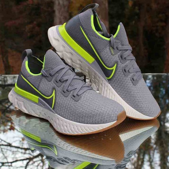 Nike React Infinity Run FlyKnit Men’s Size 8 - Picture 5 of 14